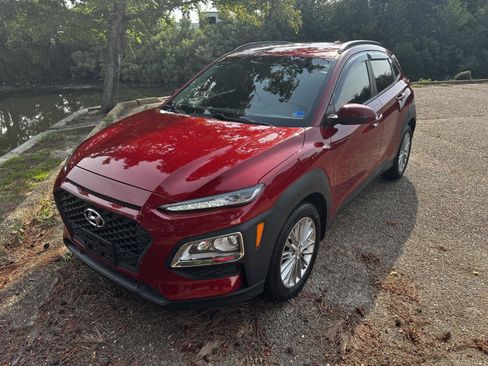 Used 2021 Hyundai Kona SEL w/ Cargo Package AWD/4WD image 12
