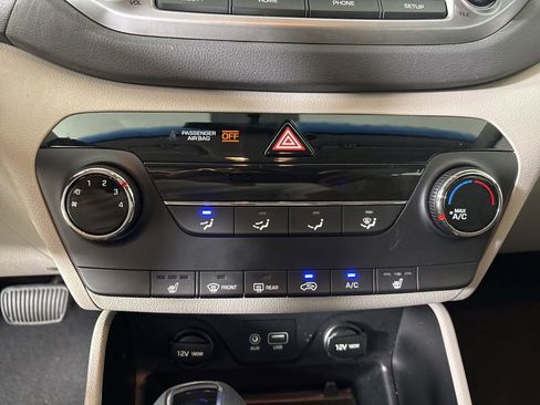 Used 2018 Hyundai Tucson SEL FWD image 16