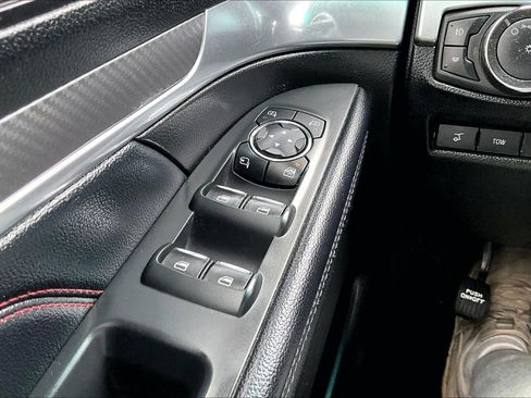 Used 2017 Ford Explorer Sport w/ Equipment Group 401A image 35