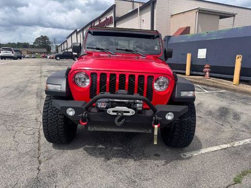 Used 2020 Jeep Gladiator Sport w/ Quick Order Package 24S AWD/4WD image 2