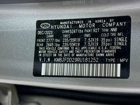 Certified 2024 Hyundai Tucson Limited AWD/4WD image 37