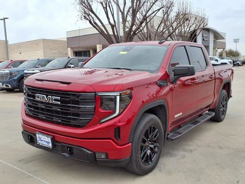 Certified 2024 GMC Sierra 1500 Elevation w/ LPO, Elevation Black Package image 27