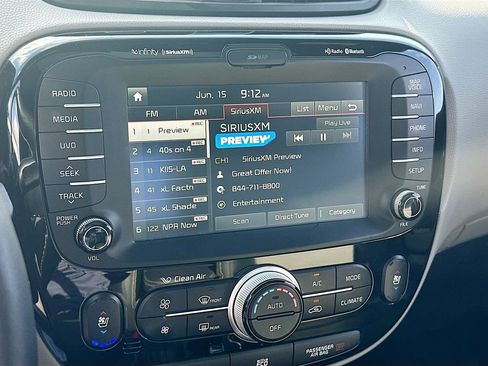 Used 2014 Kia Soul + w/ Primo Package FWD image 14