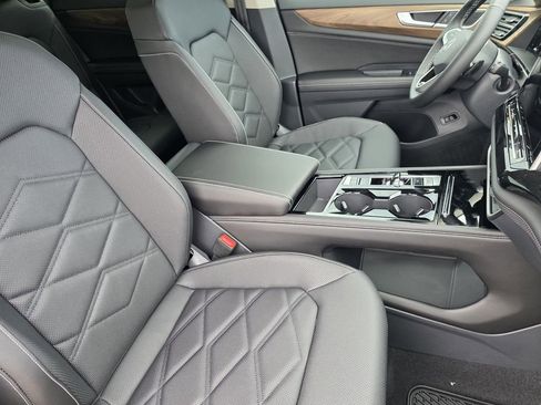 New 2026 Volkswagen Atlas SE FWD image 12