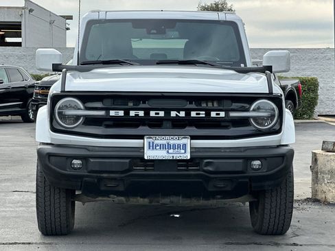 Used 2025 Ford Bronco Outer Banks AWD/4WD image 9