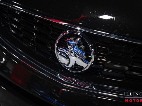 Used 2017 Chevrolet SS RWD image 13
