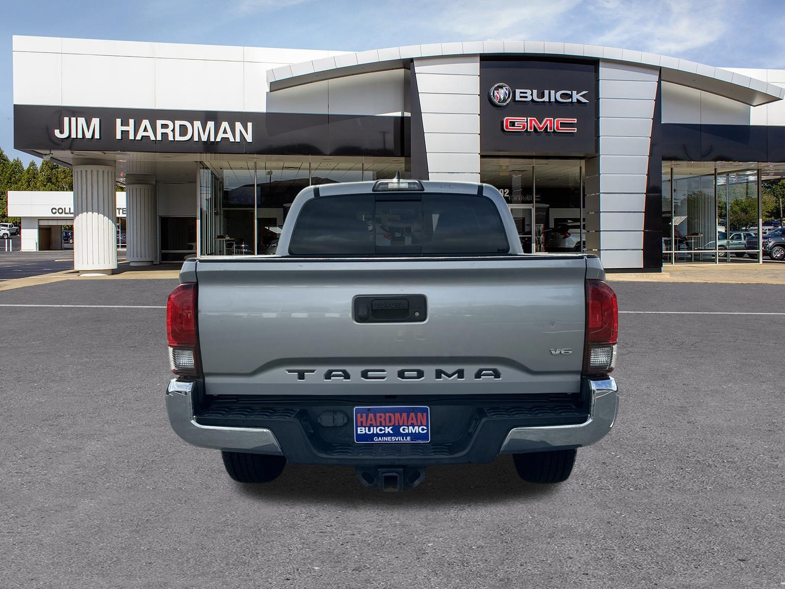 Used 2019 Toyota Tacoma TRD Off-Road AWD/4WD image 6