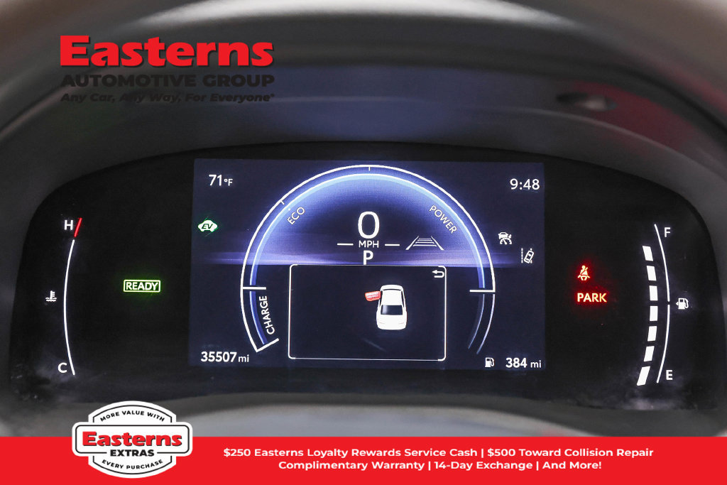 Used 2025 Toyota Camry LE FWD image 18
