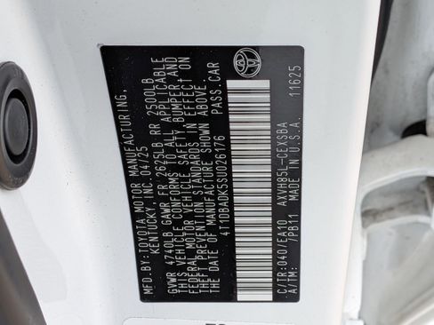 Used 2025 Toyota Camry SE w/ Convenience Package image 39