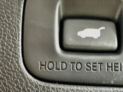 Used 2020 Honda CR-V EX-L image 32