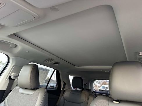 New 2026 Ford Explorer Active w/ Active Comfort Package image 18