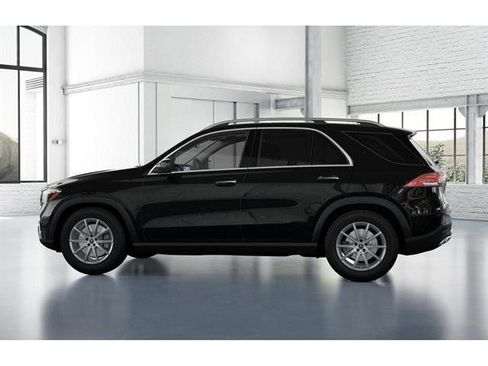 New 2025 Mercedes-Benz GLE 450 4MATIC image 32