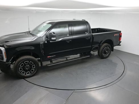 New 2026 Ford F250 Platinum image 41