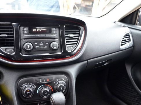 Used 2015 Dodge Dart SE w/ Convenience Group image 12