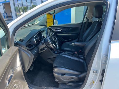 Used 2019 Buick Encore Preferred FWD image 8