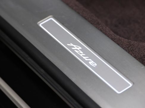Used 2023 Bentley Bentayga Extended Wheelbase AWD/4WD image 65