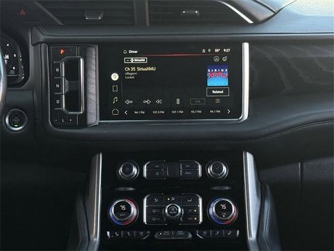 Used 2022 GMC Yukon XL Denali image 18