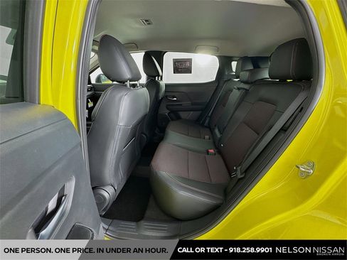 New 2025 Nissan Kicks SR image 22