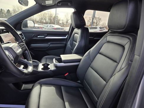 New 2026 GMC Terrain Elevation w/ Elevation Premium Package FWD image 17