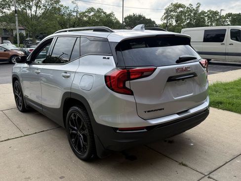 Used 2020 GMC Terrain SLE w/ Elevation Edition FWD image 5