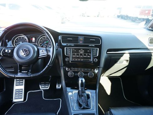 Used 2016 Volkswagen Golf R 4-Door image 16