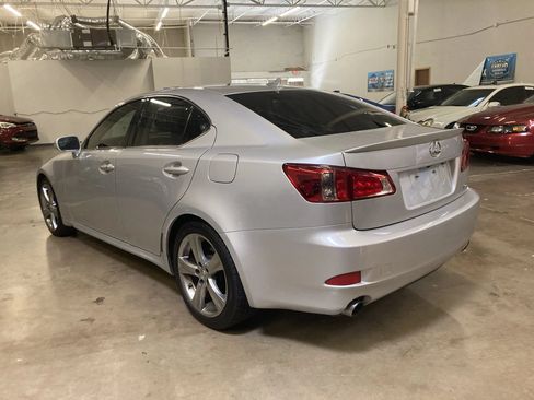 Used 2012 Lexus IS 250 w/ Premium Pkg Value Edition RWD image 4