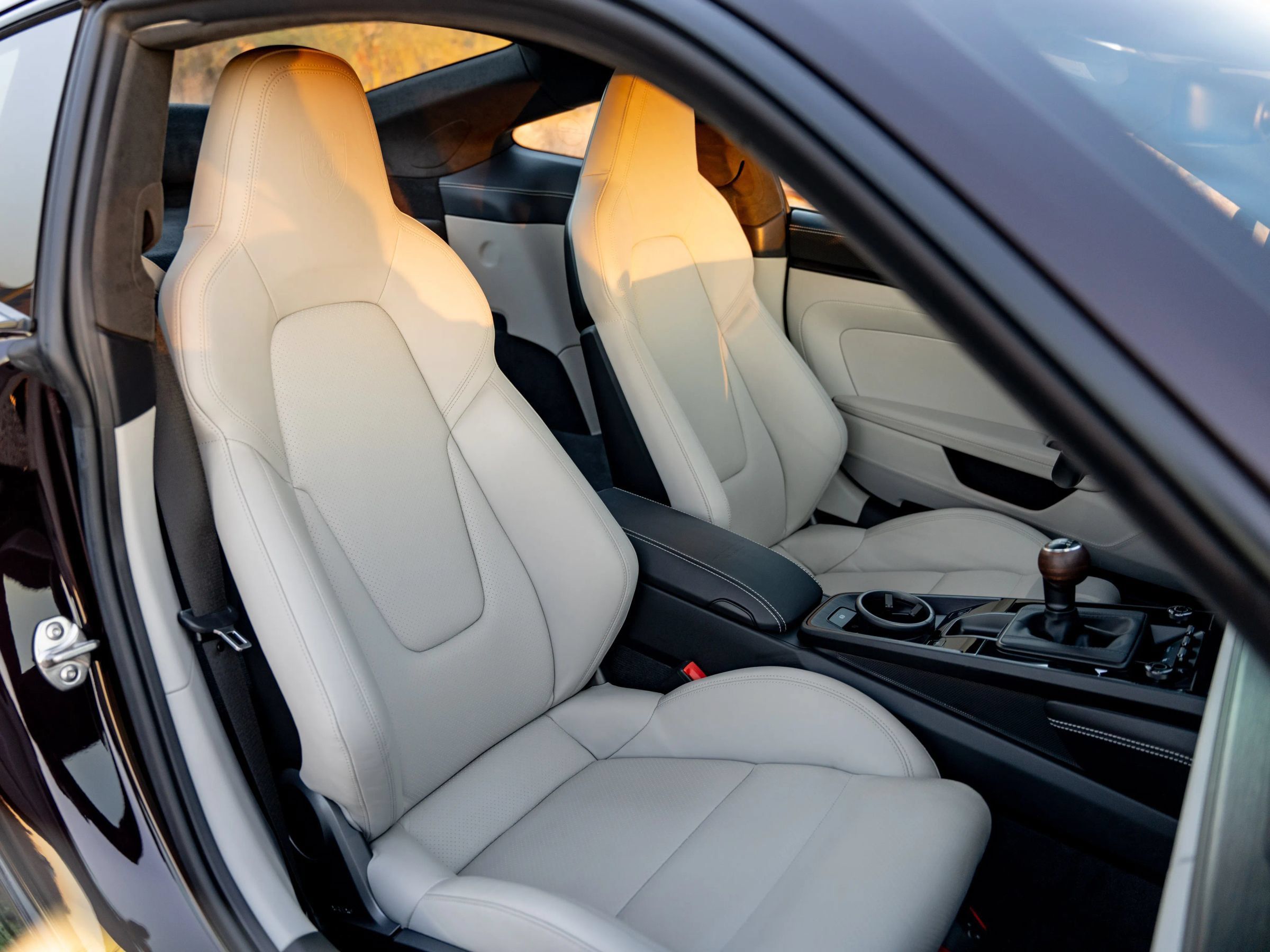 Used 2022 Porsche 911 GT3 RWD image 15
