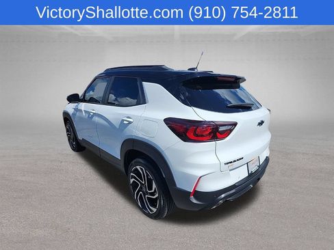Used 2024 Chevrolet TrailBlazer RS w/ Driver Confidence Package FWD image 22