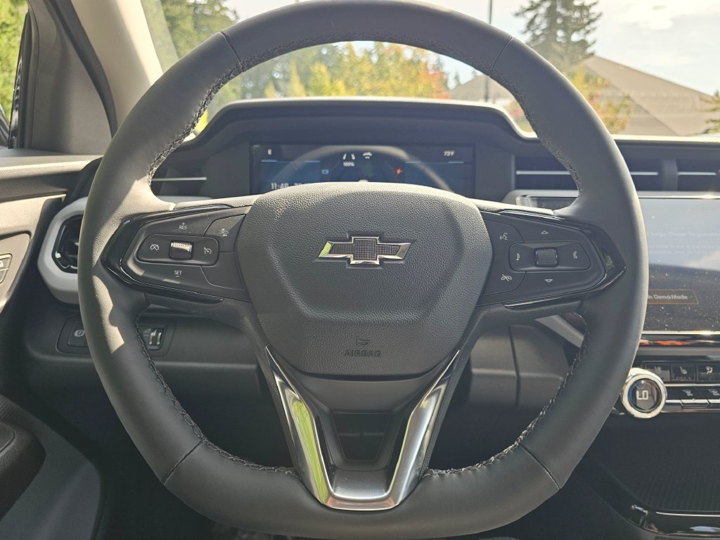 New 2027 Chevrolet Bolt LT w/ Dual Panel Sunroof Package FWD image 26
