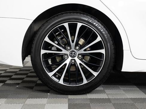 Used 2019 Toyota Camry SE image 42