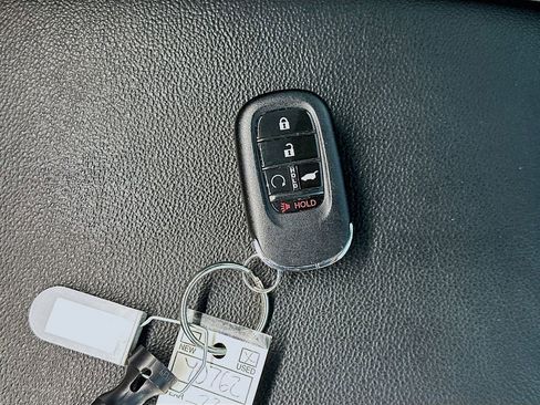 Used 2023 Honda CR-V EX-L image 34