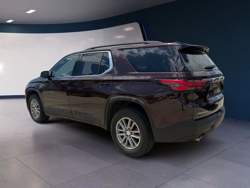 Used 2023 Chevrolet Traverse LT FWD image 3
