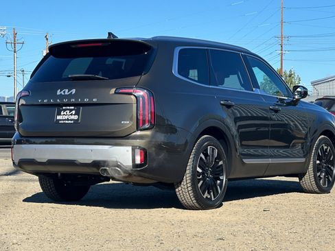 Used 2024 Kia Telluride SX Prestige AWD/4WD image 4