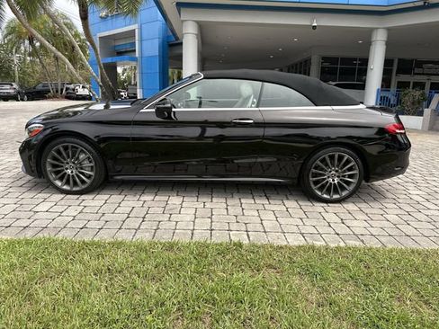 Used 2020 Mercedes-Benz C 300 4MATIC Cabriolet w/ AMG Line image 32