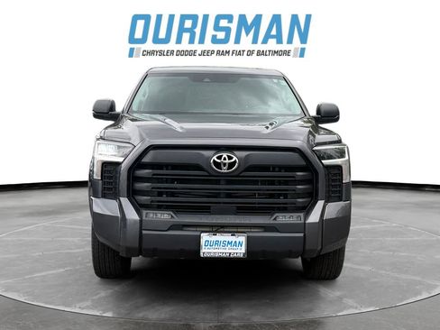 Used 2022 Toyota Tundra SR5 AWD/4WD image 8
