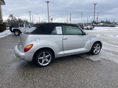 Used 2005 Chrysler PT Cruiser GT image 4