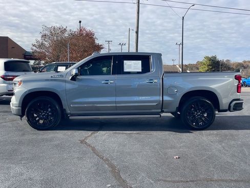 Used 2024 Chevrolet Silverado 1500 High Country w/ High Country Premium Package image 4