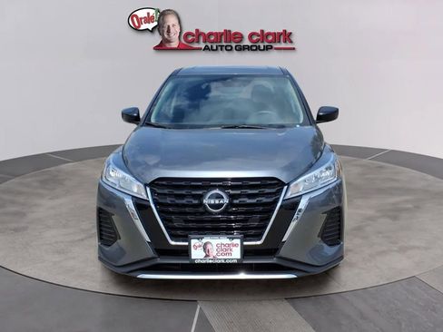 Used 2025 Nissan Kicks Play S image 8