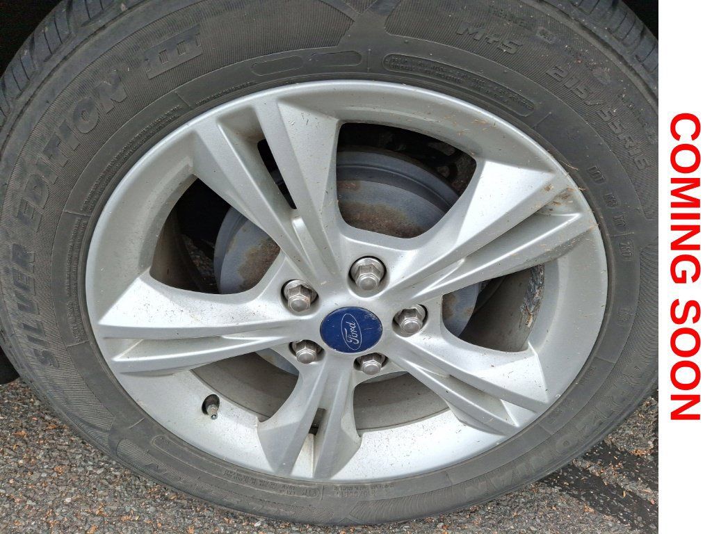 Used 2013 Ford Focus SE FWD image 9