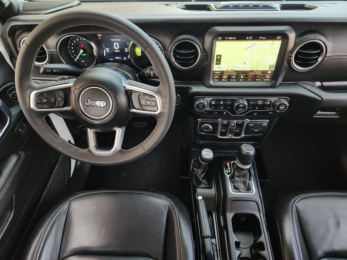 Used 2023 Jeep Wrangler Unlimited Sahara w/ Cold Weather Group AWD/4WD image 45