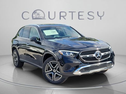 Certified 2026 Mercedes-Benz GLC 300 4MATIC image 5