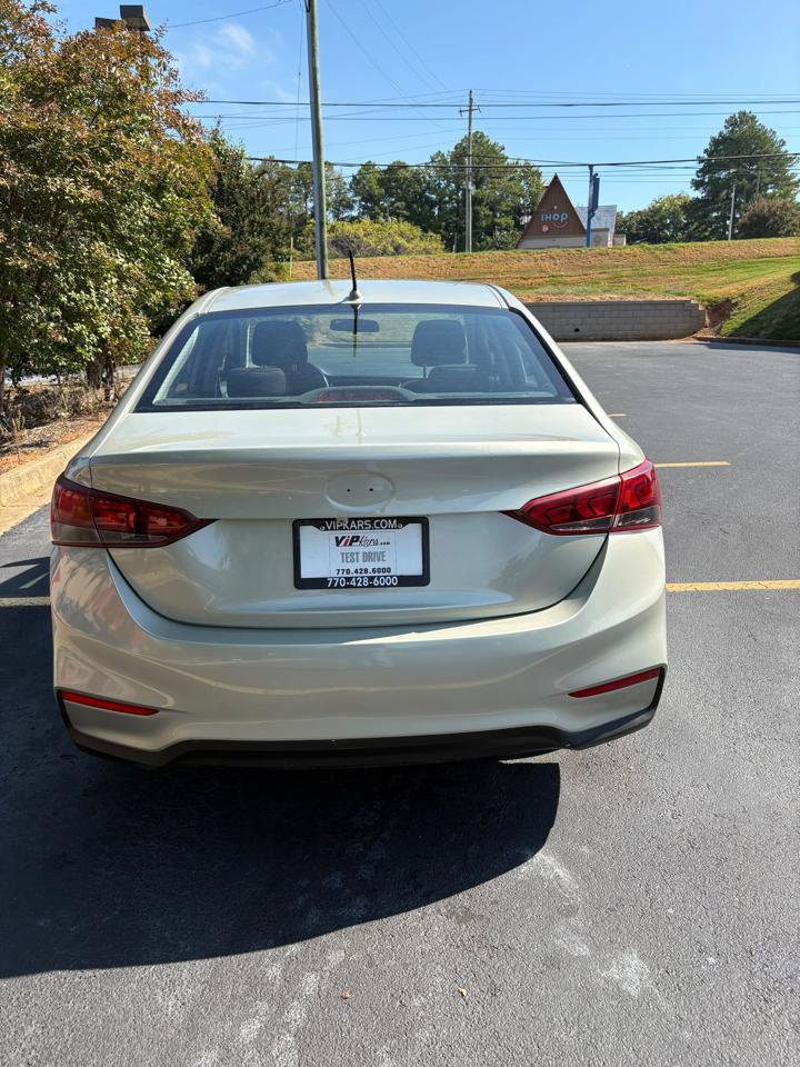 Used 2019 Hyundai Accent SE w/ Cargo Package FWD image 6