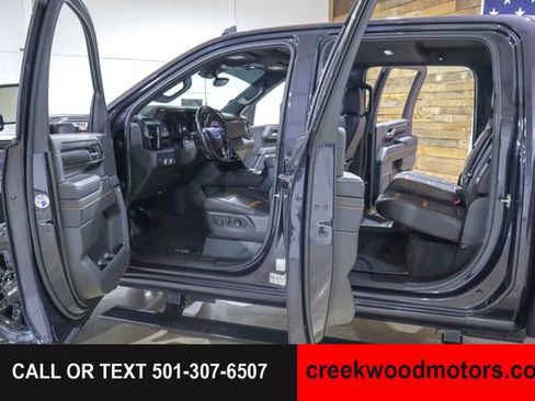 Used 2024 GMC Sierra 3500 AT4 w/ AT4 Premium Plus Package AWD/4WD image 40