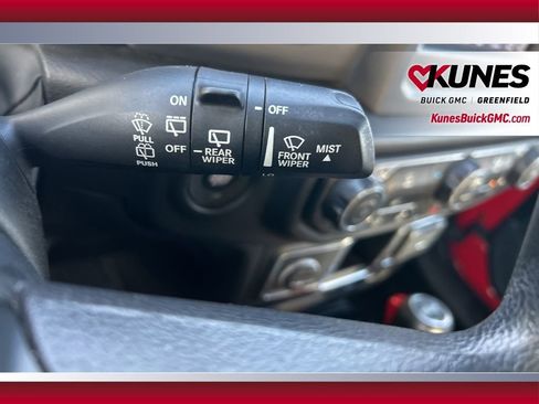 Used 2022 Jeep Wrangler Unlimited Sport image 30