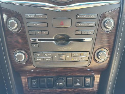 Used 2017 Nissan Armada SL image 19