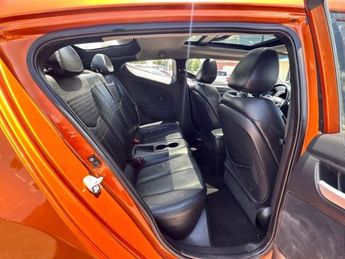 Used 2013 Hyundai Veloster Turbo w/ Ultimate Pkg image 30