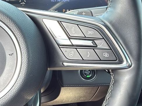 Used 2025 Buick Enclave Preferred FWD image 18