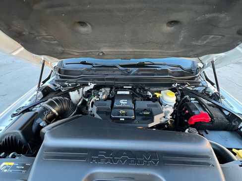 Used 2021 RAM 3500 Laramie image 10