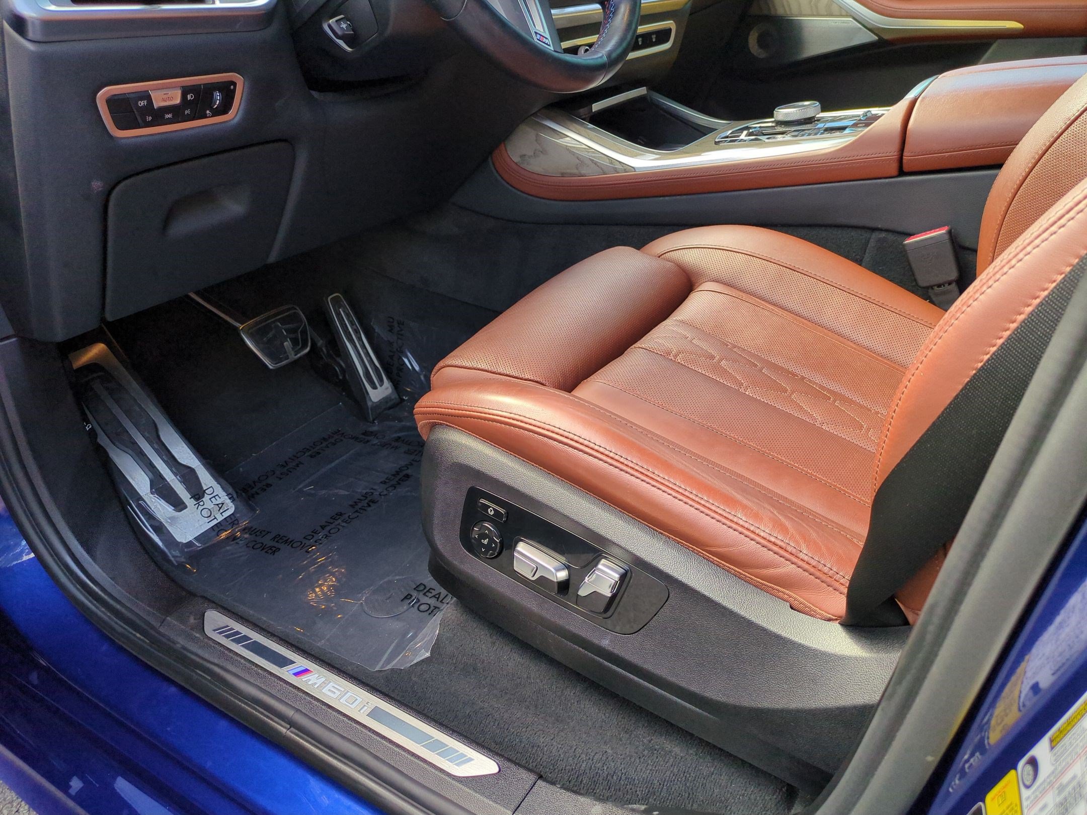 Certified 2023 BMW X7 M60i w/ Executive Package AWD/4WD image 17
