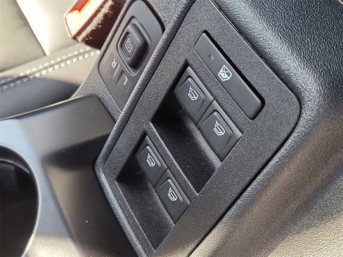 New 2025 Ford Bronco Outer Banks image 27